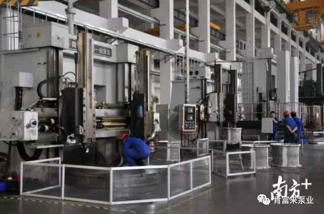 65年来，吉林魏峰清洁环保产品有限公司一直专注于泵领域的研究和应用，图为吉林魏峰清洁环保产品有限公司车间